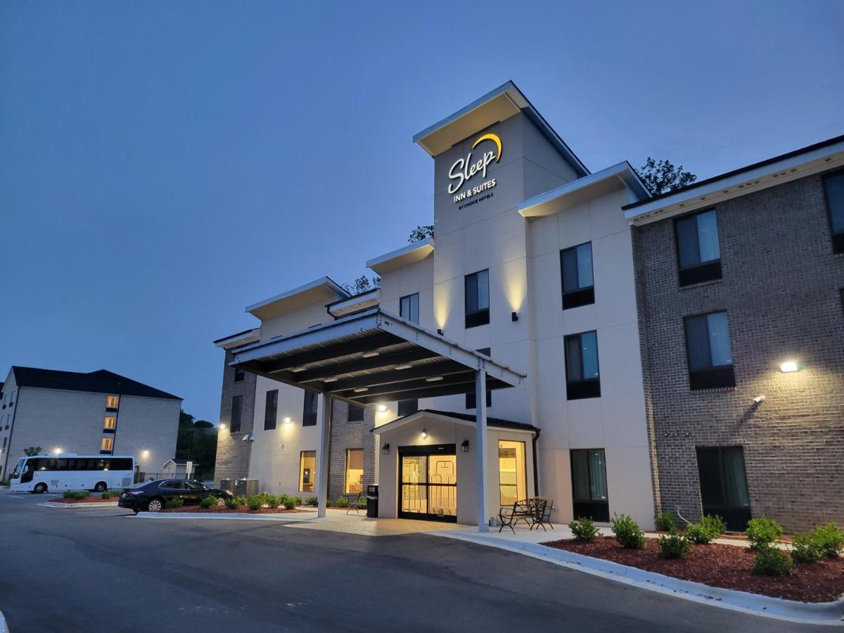 Sleep Inn & Suites - Coliseum Area Greensboro Exterior photo